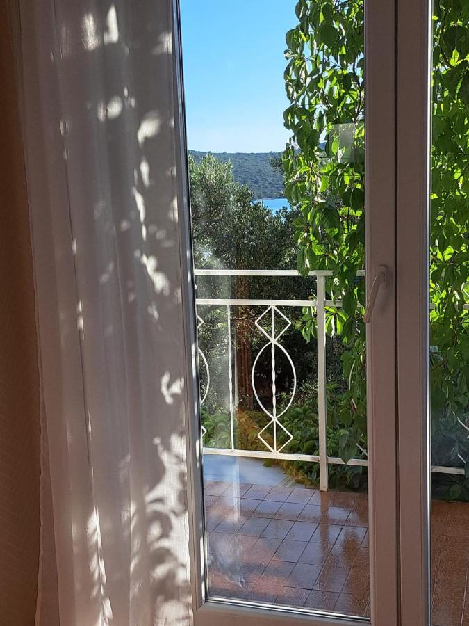 Apartments Ana Zaboric, 50 M Od Sljuncane Plaze Bagian luar foto