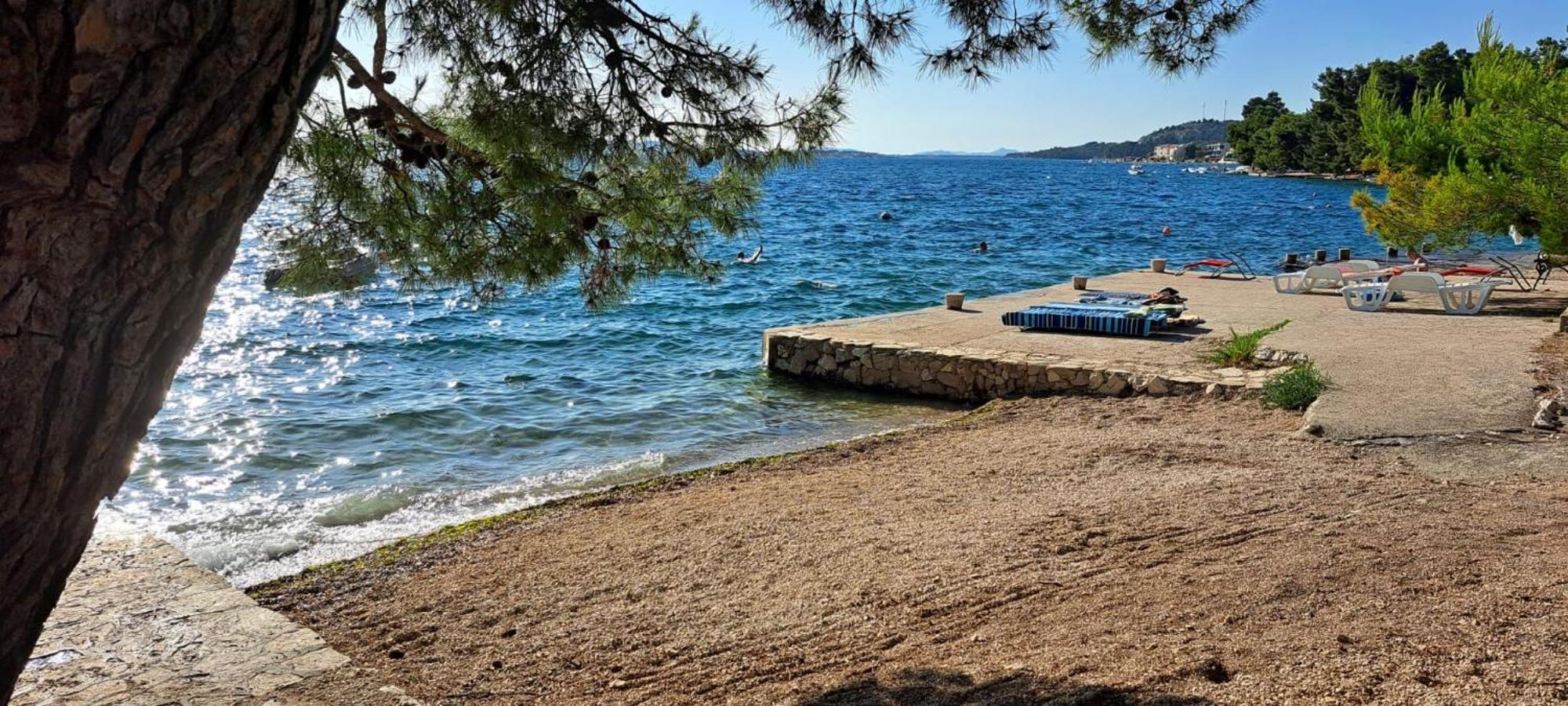 Apartments Ana Zaboric, 50 M Od Sljuncane Plaze Bagian luar foto