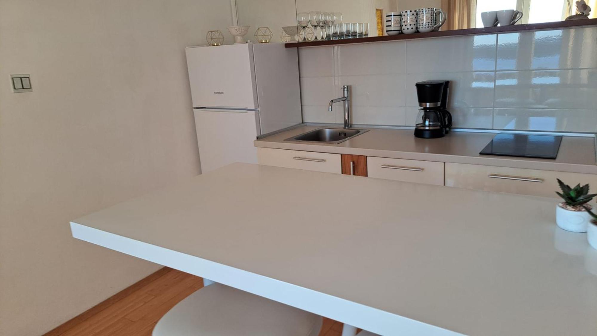 Apartments Ana Zaboric, 50 M Od Sljuncane Plaze Bagian luar foto