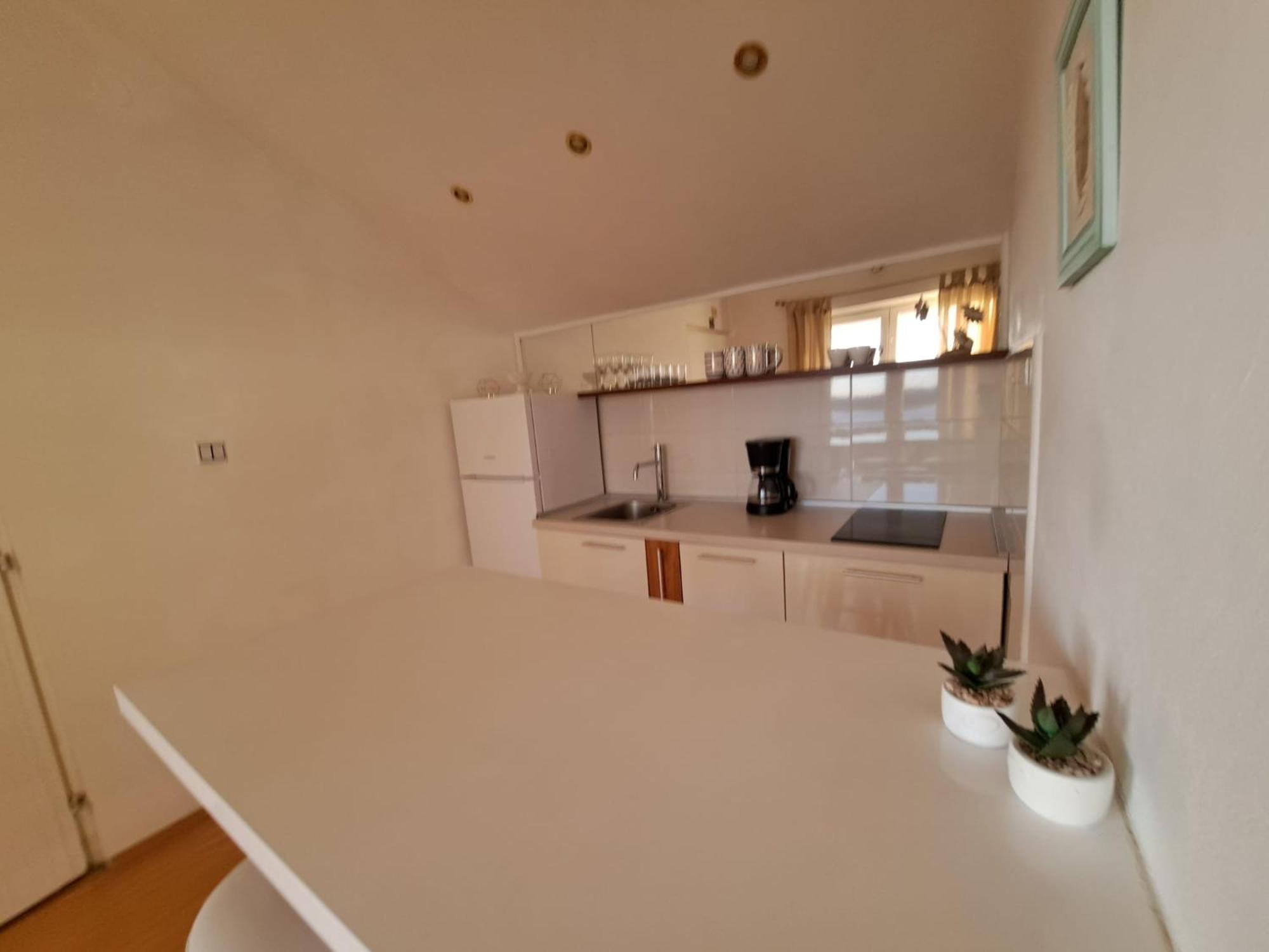 Apartments Ana Zaboric, 50 M Od Sljuncane Plaze Bagian luar foto