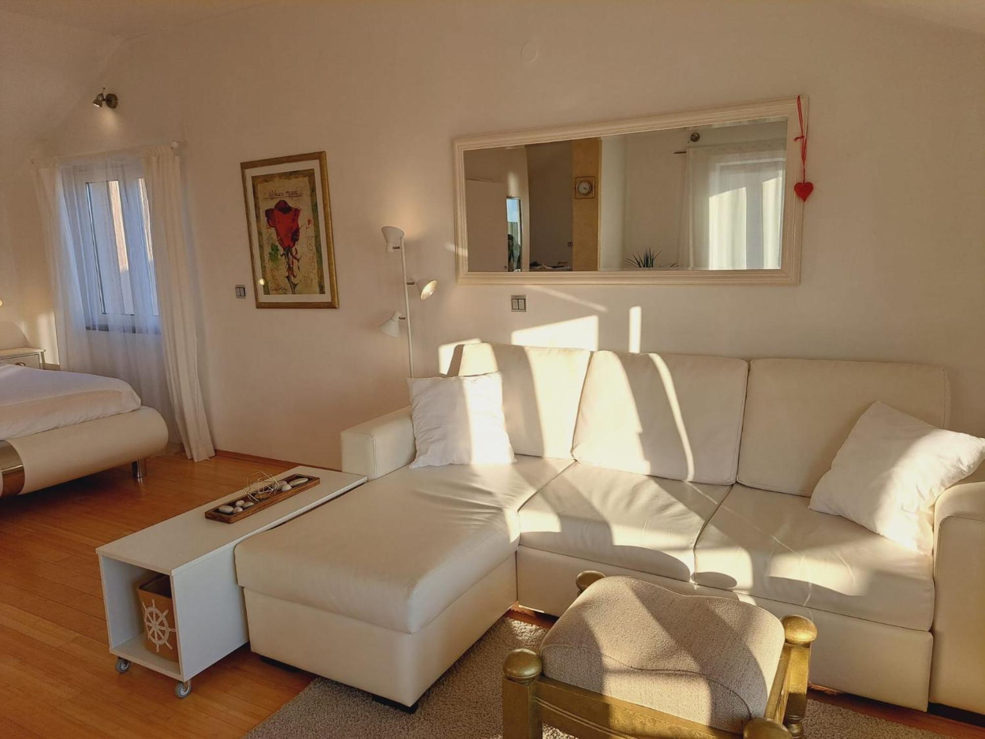 Apartments Ana Zaboric, 50 M Od Sljuncane Plaze Bagian luar foto